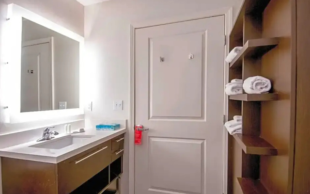 2 Bedrooms Quadruple Suite