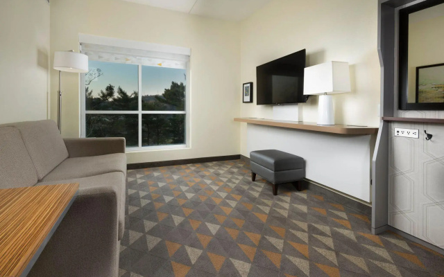 2 Bedrooms Quadruple Suite