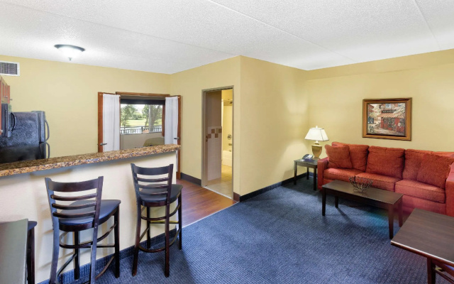 1 Bedroom Double Suite
