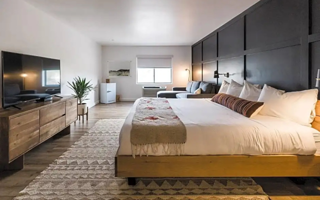 Double Suite