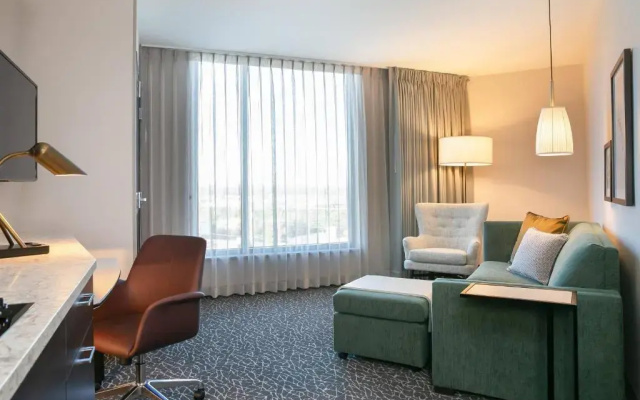 1 Bedroom Suite
