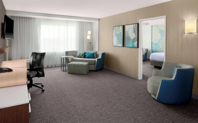 1 Bedroom Suite