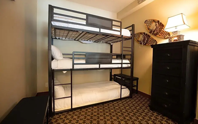 Premier room