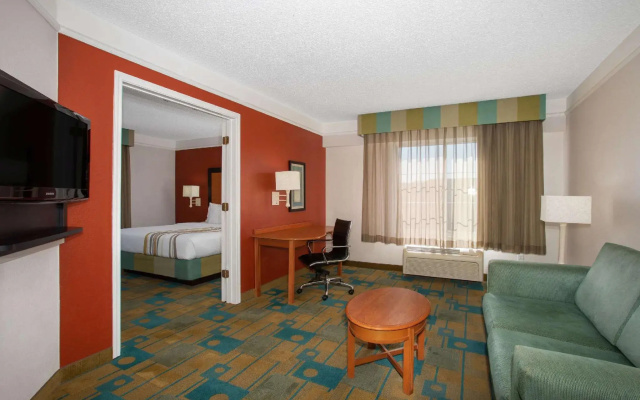Double Suite