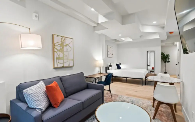 Premier Studio