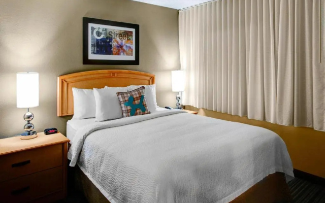 1 Bedroom Double Suite