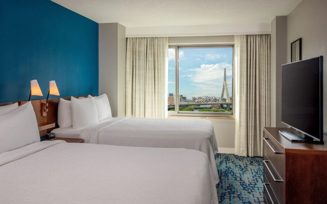 1 Bedroom Suite