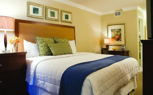 3 Bedrooms Villa beachfront