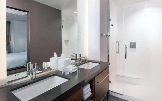 1 Bedroom Double Suite