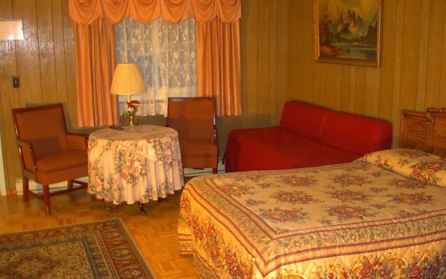 Premier room