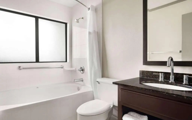 1 Bedroom Double Suite