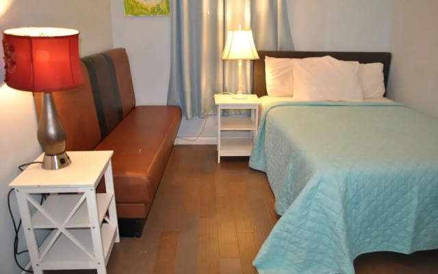 Comfort room