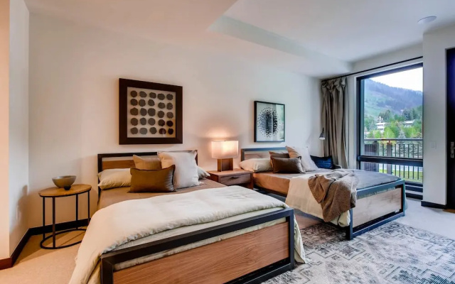 2 Bedrooms Premium room with balcony