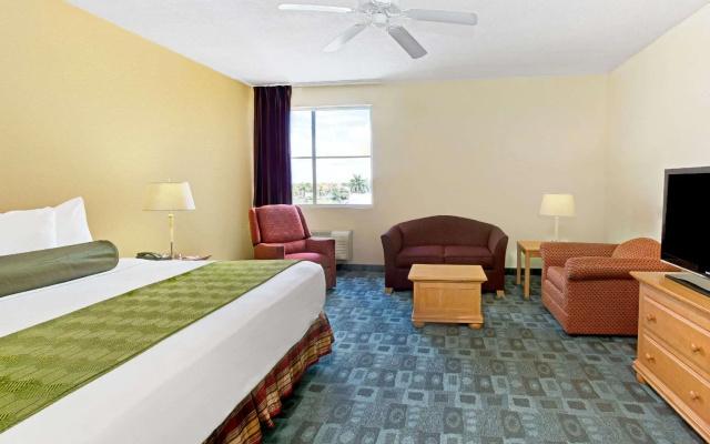 1 Bedroom Deluxe Double Suite