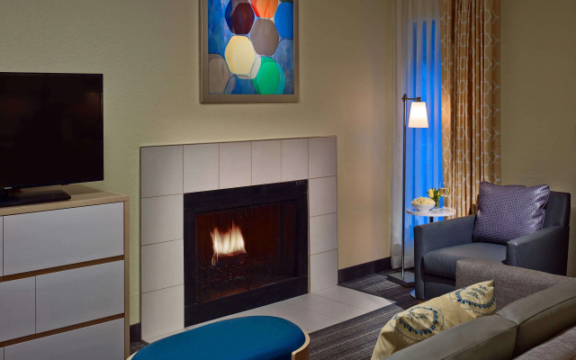 2 Bedrooms Sextuple Suite