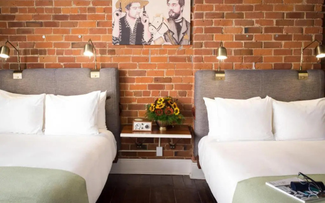 Premium Twin room