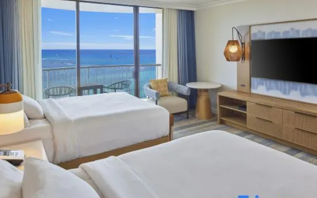 Rainbow High Floor room