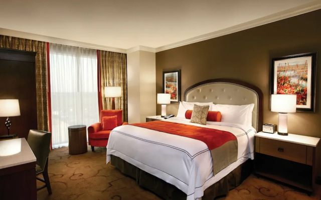 Luxury Double room with river view