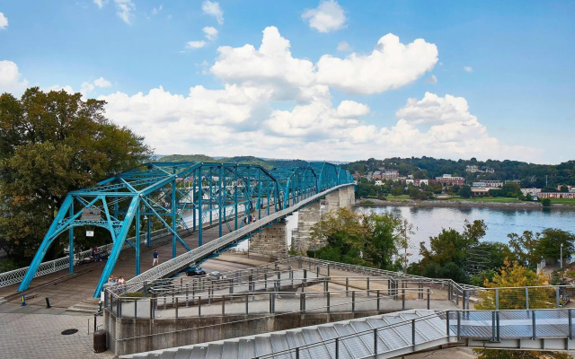 2 Bedrooms Double Suite with balcony and with river view