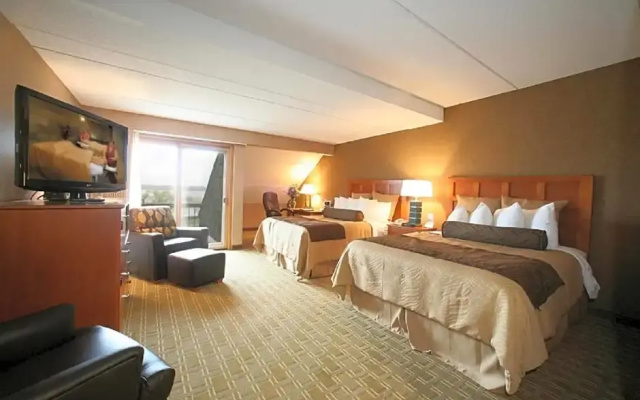 Deluxe Suite