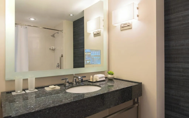 Deluxe Double Suite