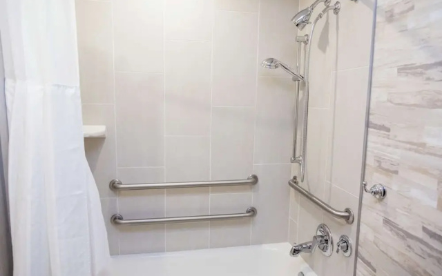 Premier room