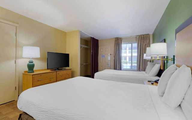 Quadruple Suite
