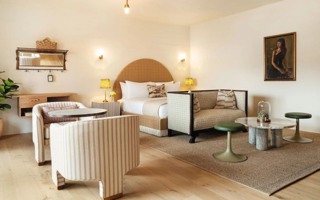 Double Suite