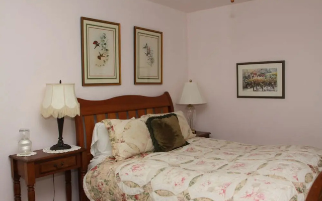 Standard Double room with garden view
