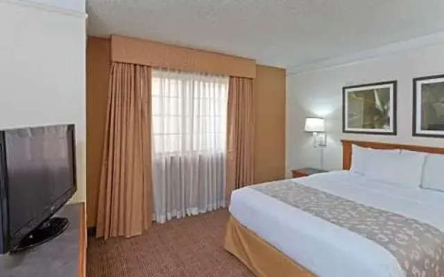 1 Bedroom Double Suite