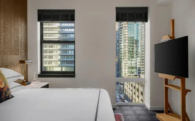 Standard Double room with view
