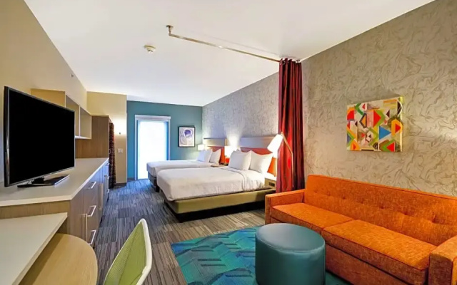 Premium Hearing Accessible Twin Studio Suite with balcony