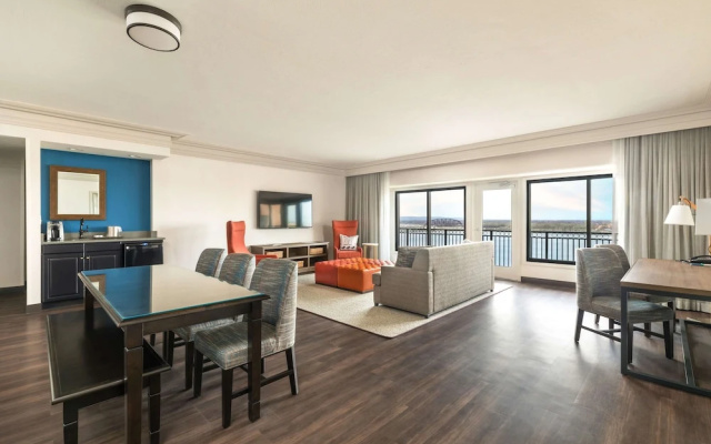 Double Suite with water view