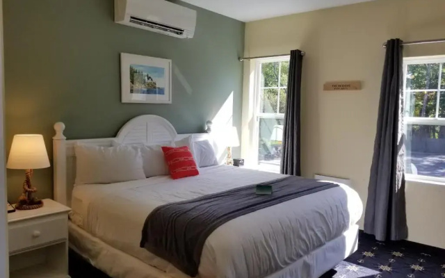 Economy room