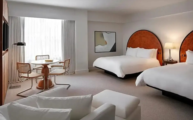 Deluxe Quadruple room