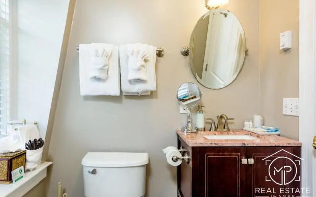 1 Bedroom Double Suite