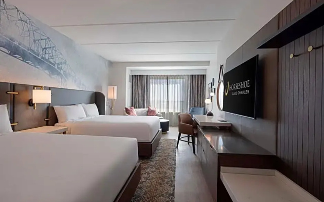 Deluxe Double room with balcony and with city view