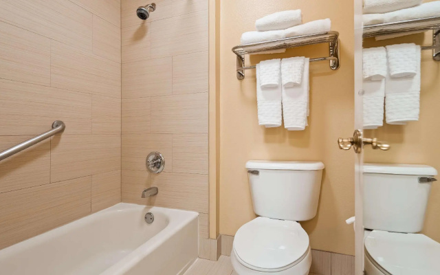 Quadruple Suite