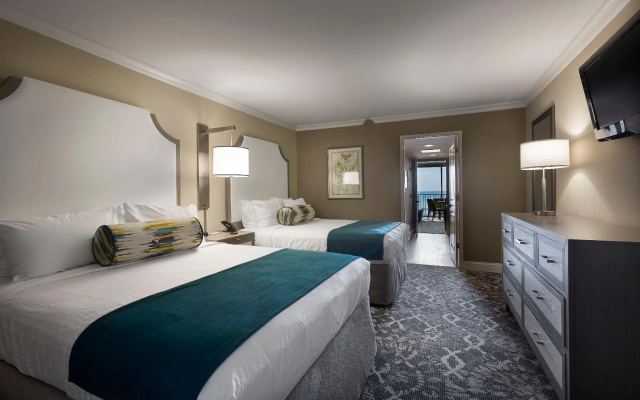 1 Bedroom Suite oceanfront
