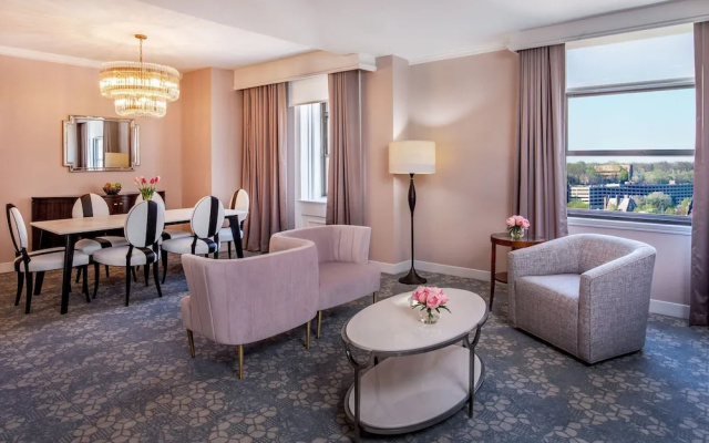 1 Bedroom Suite