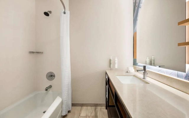 Standard Quadruple room with balcony and with pool view