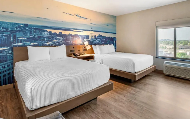 1 Bedroom Quadruple Suite
