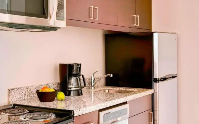 1 Bedroom Double Suite