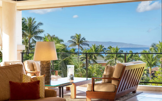 3 Bedrooms Standard Penthouse room with garden view