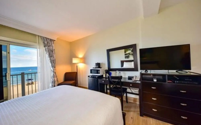 Standard Double room with view