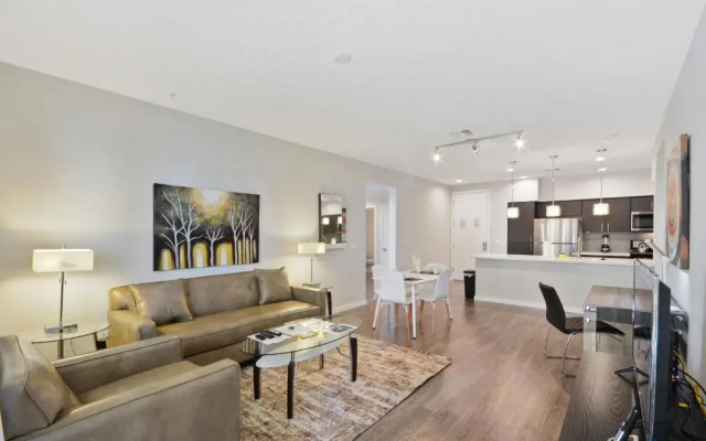 2 Bedrooms Apartment