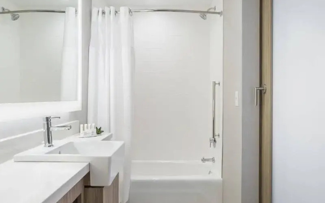 1 Bedroom Double Suite