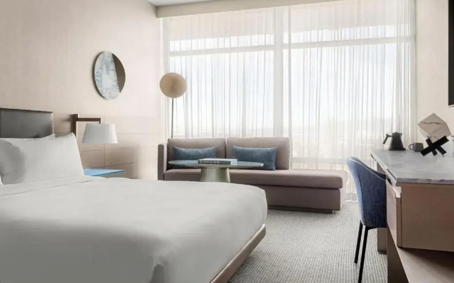 Standard room with view