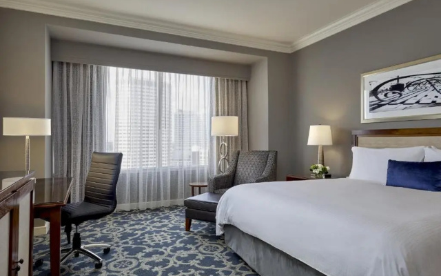 Deluxe Double room with city view