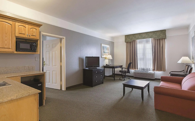 Double Suite